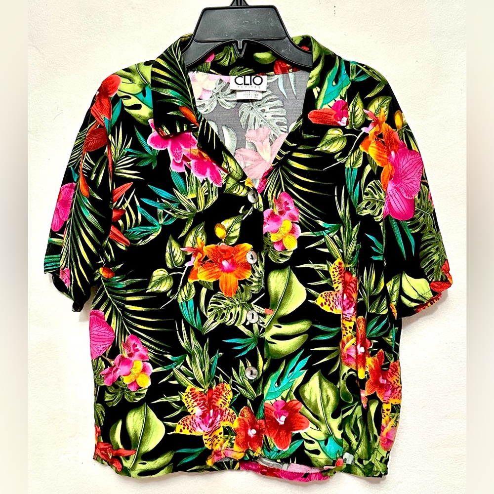 CLIO Petties Hawaiian Floral Hibiscus Topical Button Up Shirt Blouse PM